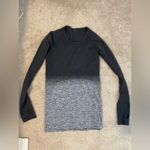 Lululemon Swiftly Tech Long Sleeve - size 8